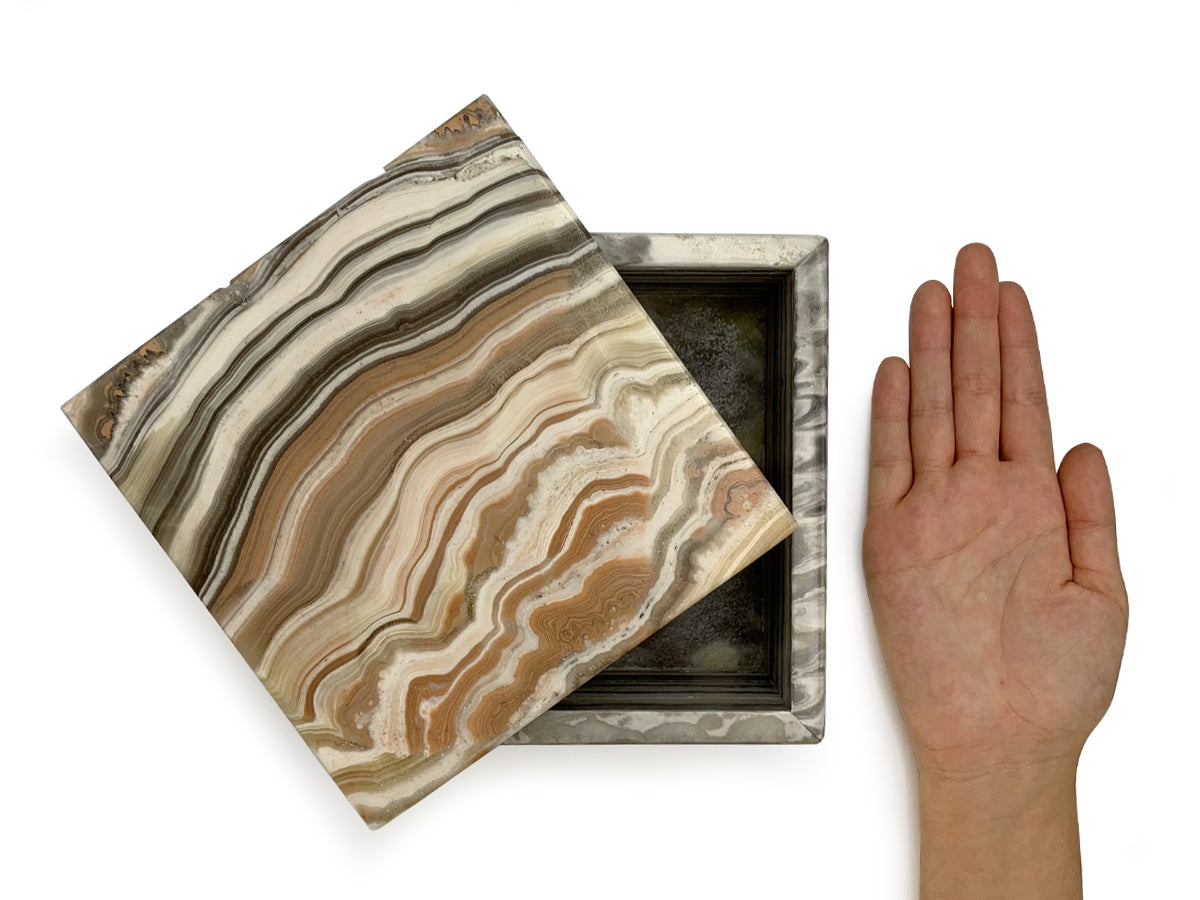 Polished zebra onyx square jewelry box 8 cm tall