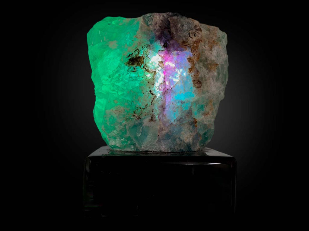 Fluorite Irregular Lamp Rustic Edge W/ Black Base