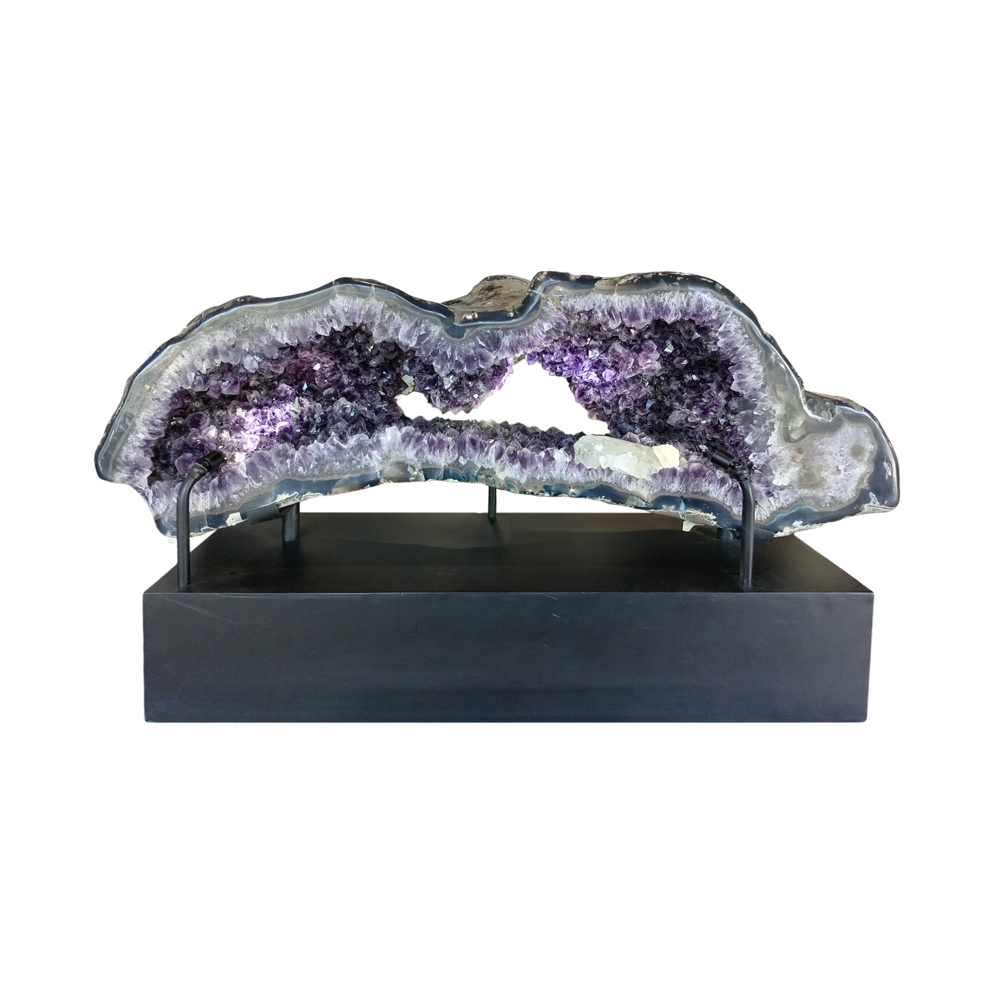 Amethyst ring 39.5x12x21 in.