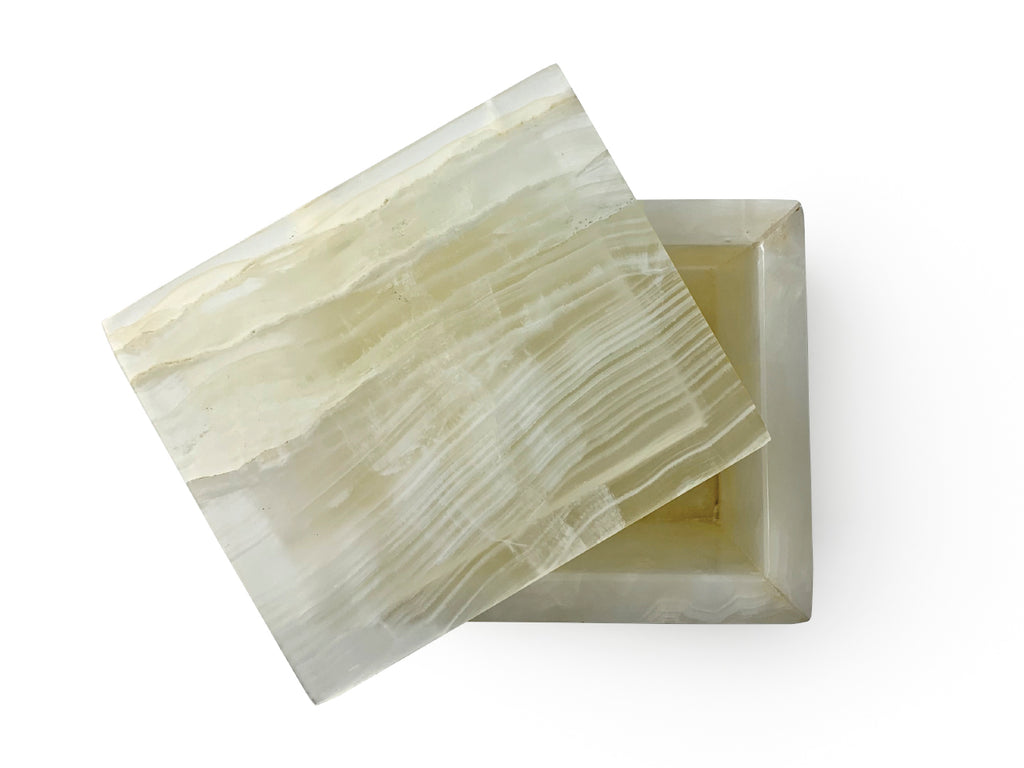 White onyx jewelry box 12 cm tall