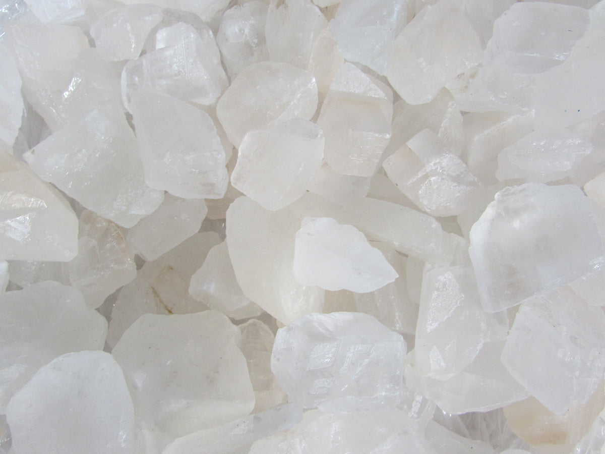 White Calcite (Acid Washed) 1Kg