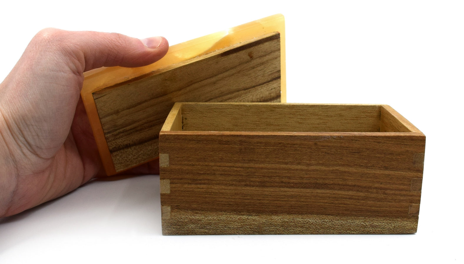 Orange calcite jewelry box 5 cm tall